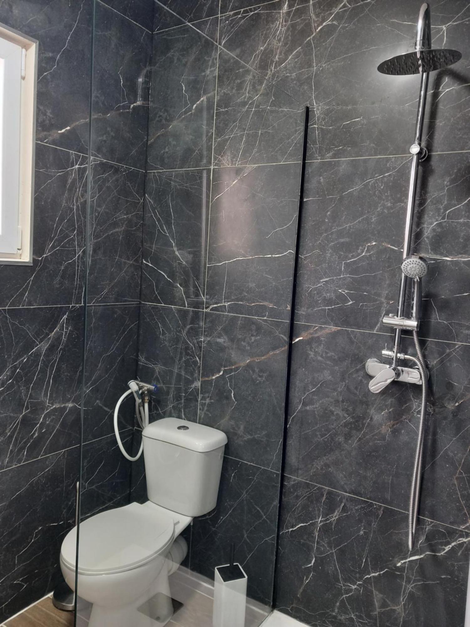 Appartement Independant Dans Une Villa Miramas Esterno foto