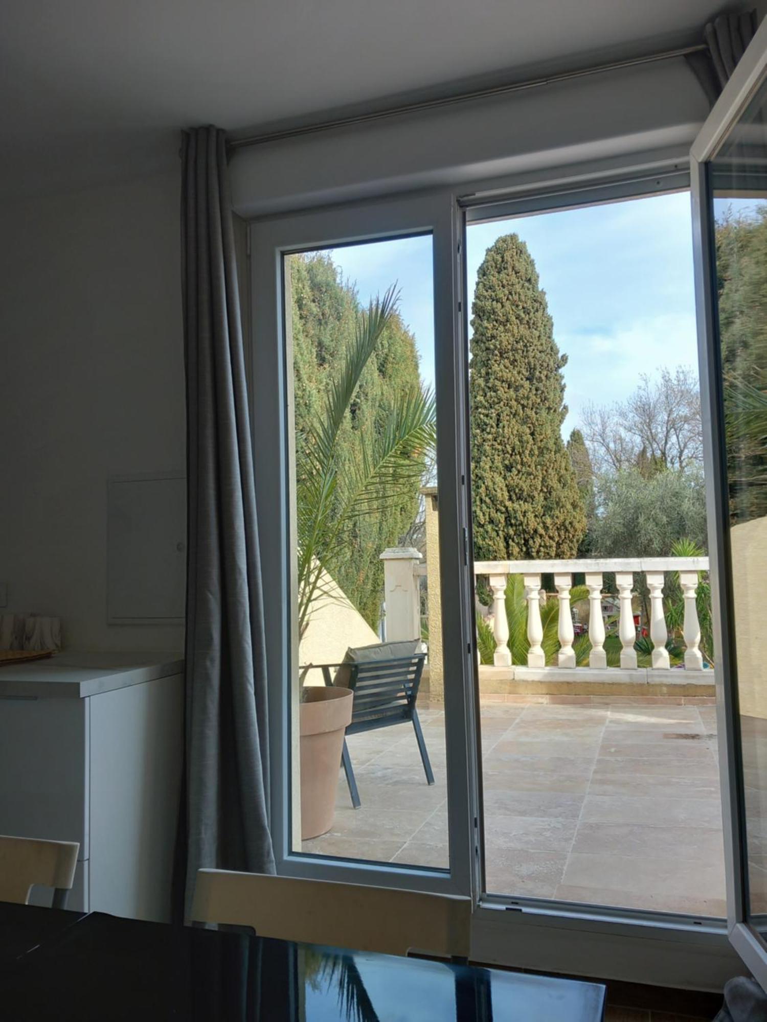 Appartement Independant Dans Une Villa Miramas Esterno foto