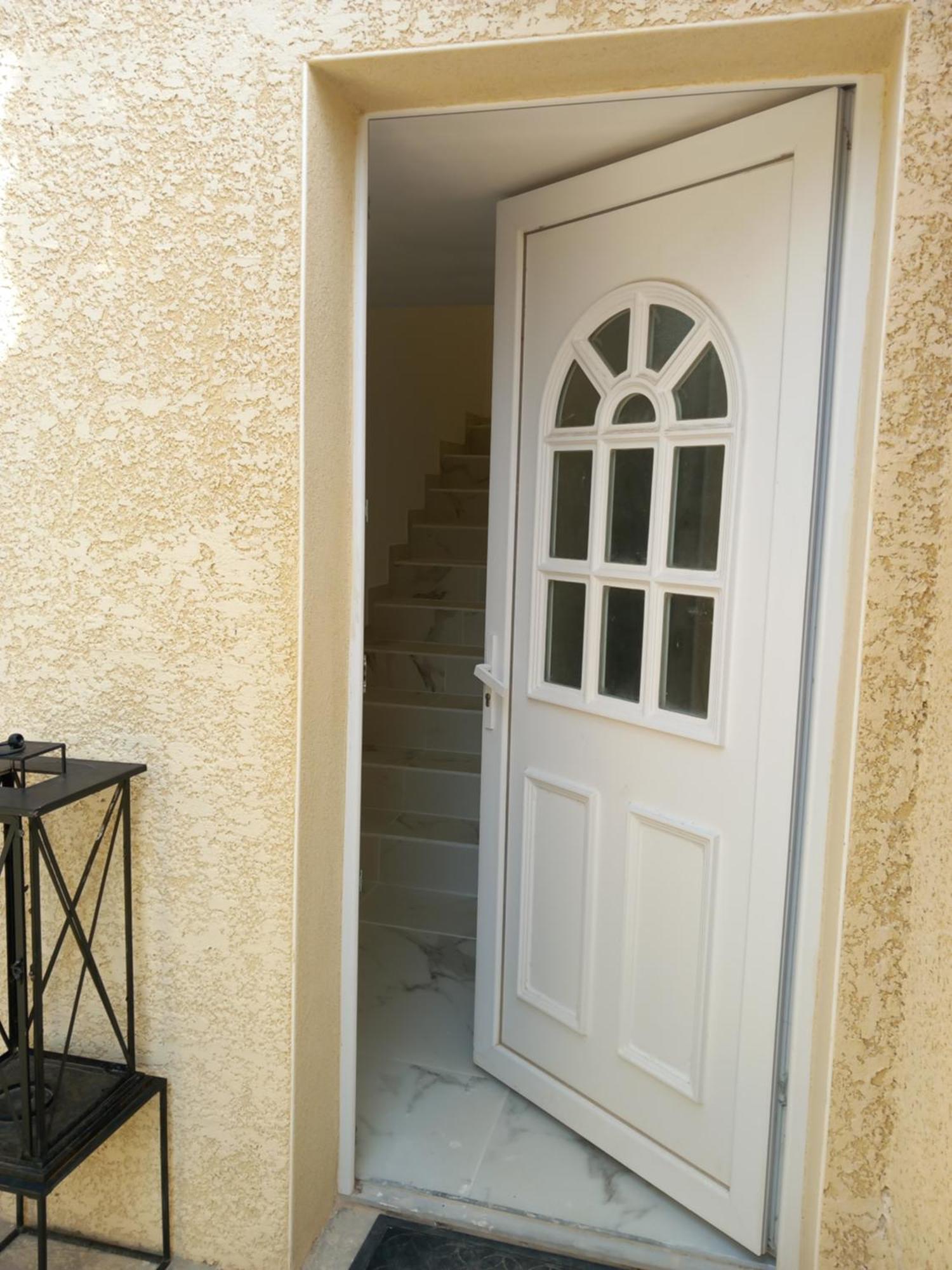 Appartement Independant Dans Une Villa Miramas Esterno foto